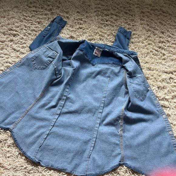 Levi's Western Shirt Womens M Blue Denim Cotton Tailored Fit Cowboy Pearl Snap - Picture 8 of 11